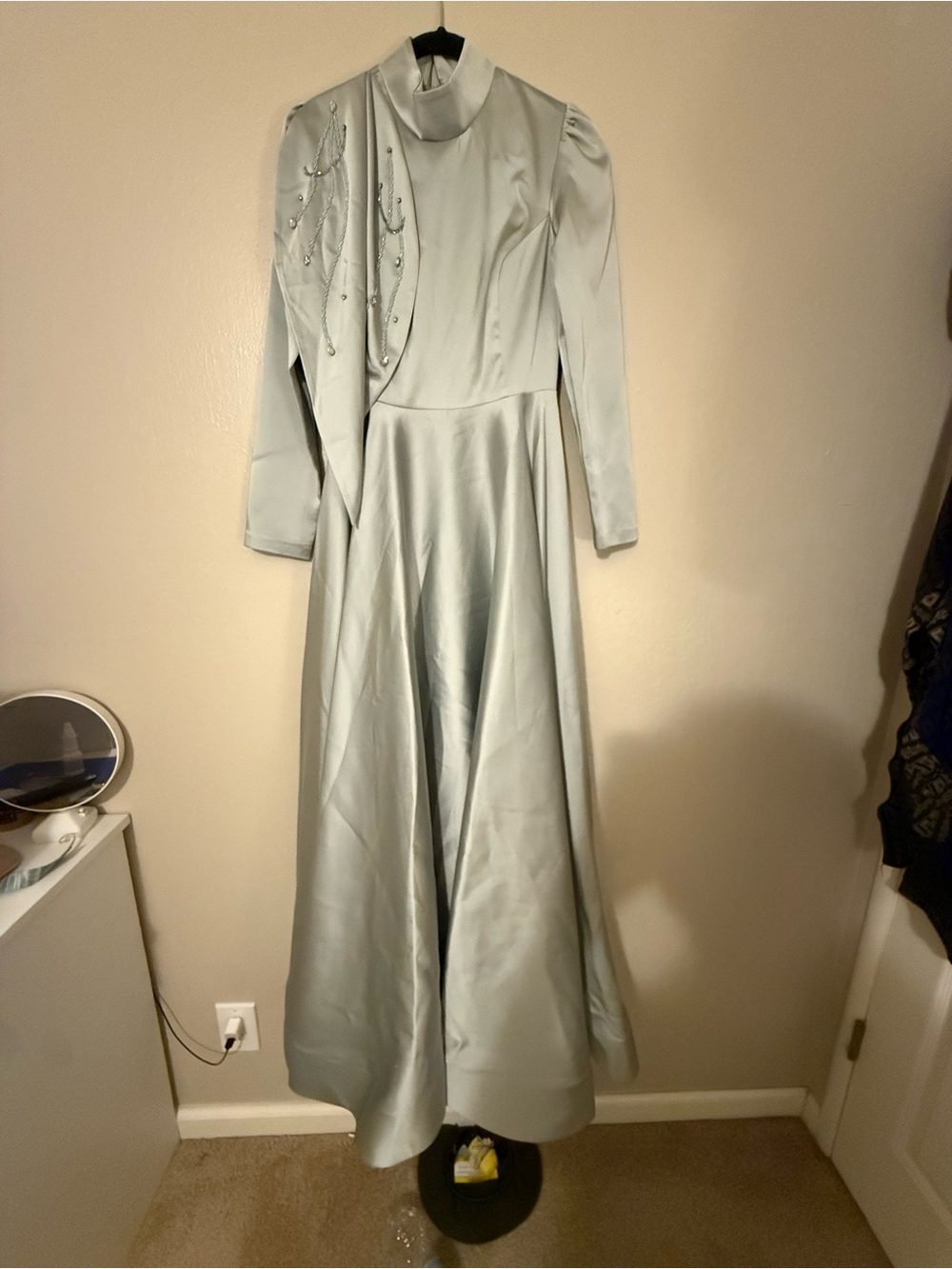 Elegant Light Silver-Gray High-Neck Long Sleeve Dress